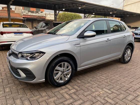 VOLKSWAGEN POLO 1.0 170 TSI COMFORTLINE AUTOMÁTICO VOLKSWAGEN POLO 1.0 170 TSI COMFORTLINE AUTOMÁTICO